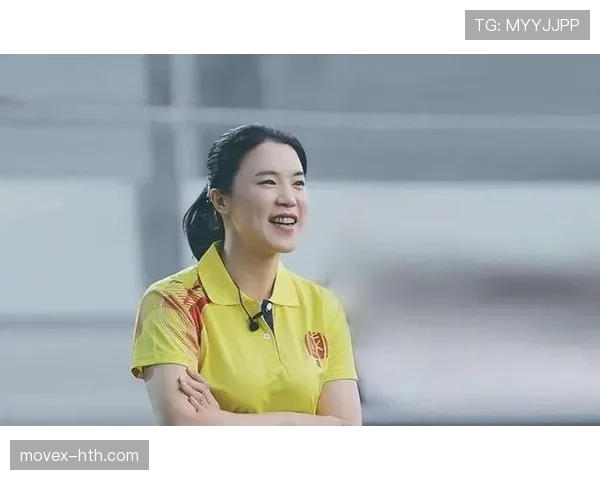 王楠退役后这生活也太爽了吧，天天晒咖啡配阳光，国乒老将都这么会享受？